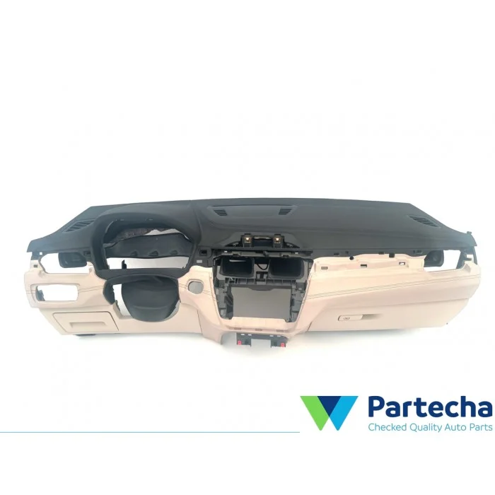 BMW X1 (F48) Automobilio salono panelė